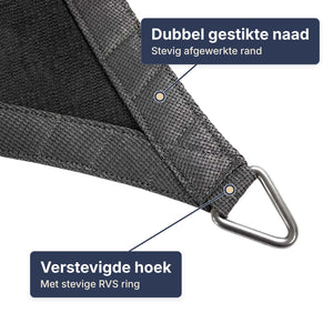 Detail van een hoek van het schaduwdoek in antraciet