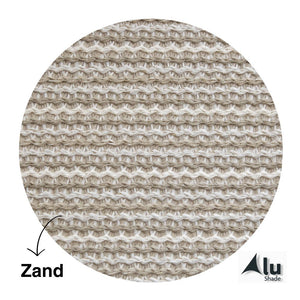 Detailfoto van het HDPE materiaal van een zandkleurig schaduwdoek