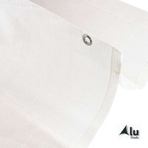 Detail van de vouw van een arctisch wit harmonicadoek