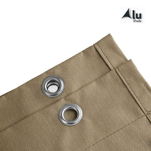 Detail van de ogen van een waterdicht harmonicadoek, taupe